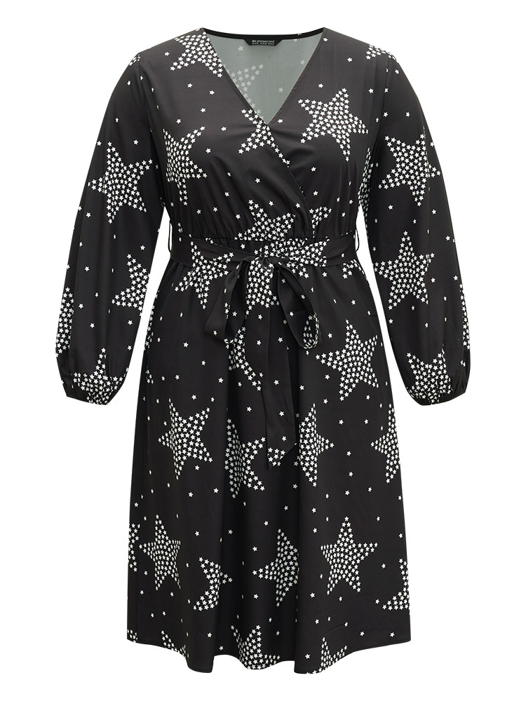 Plus Size Women Dailywear Star and moon Elastic cuffs Lantern Sleeve Long Sleeve V-neck Pocket Belt Casual Dresses BloomChic 