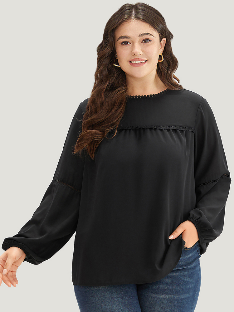 

Plus Size Black Anti-Wrinkle Pompom Trim Guipure Lace Keyhole Blouse Women Office Long Sleeve Round Neck Dailywear Blouses BloomChic