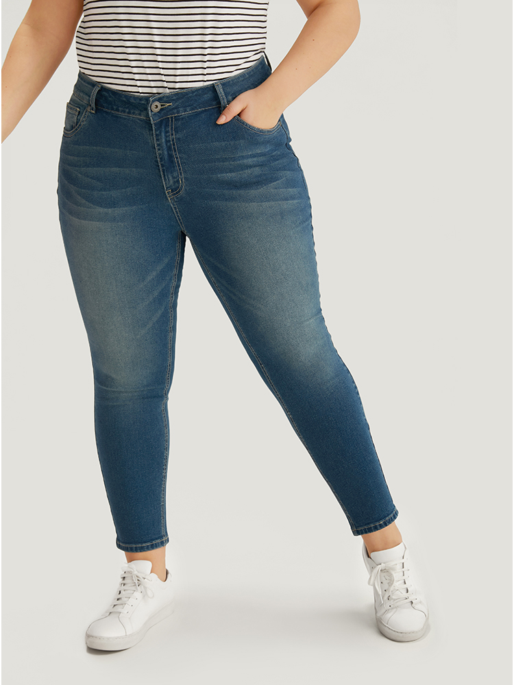 

Plus Size Zipper Fly Skinny Medium Wash Jeans Women Cerulean Casual Plain Plain High stretch Pocket Jeans BloomChic