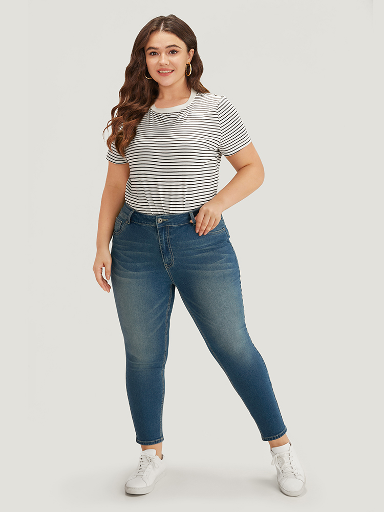Plus Size Zipper Fly Skinny Medium Wash Jeans Women Cerulean Casual Plain Plain High stretch Pocket Jeans BloomChic 24/3X 