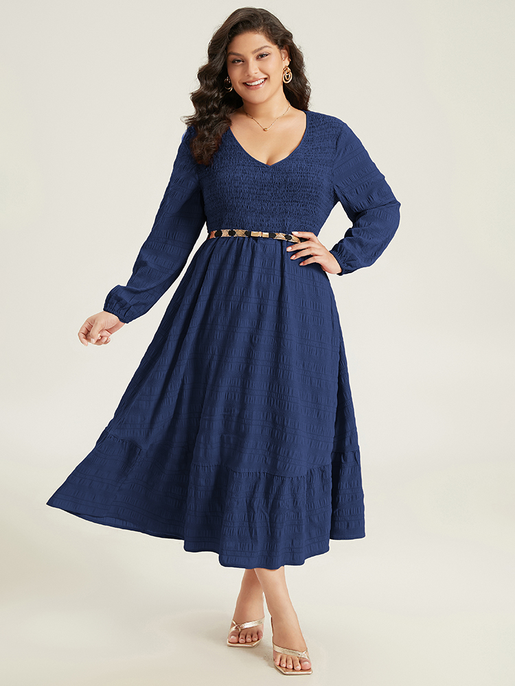 

Plus Size Solid Shirred Plisse Flutter Hem Dress DarkBlue Women Elegant Elastic cuffs V-neck Long Sleeve Curvy Midi Dress BloomChic