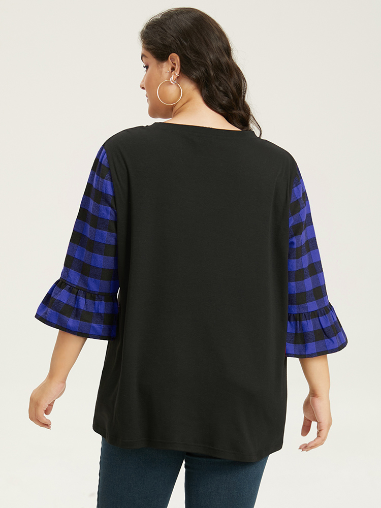 Plus Size Plaid Patched Pocket Patchwork Contrast Bell Sleeve T-shirt Blue Women Casual Contrast Plaid Round Neck Dailywear T-shirts BloomChic 30/6X 