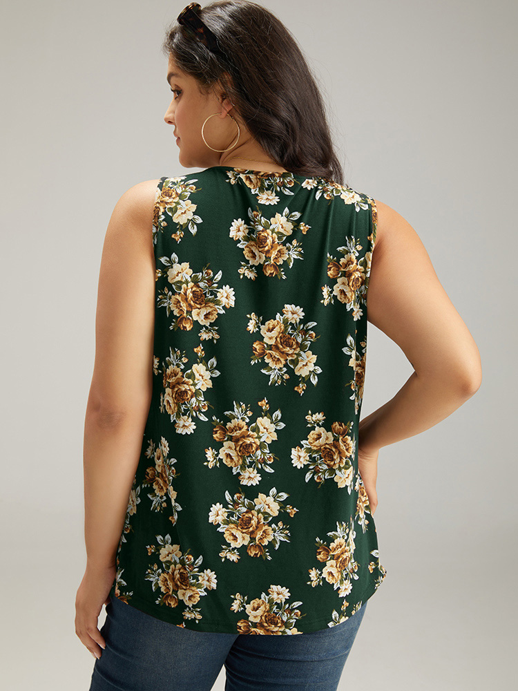 Plus Size Floral Square Neck Plicated Detail Tank Top Women Green Casual Printed Square Neck Dailywear Tank Tops Camis BloomChic 30/6X 