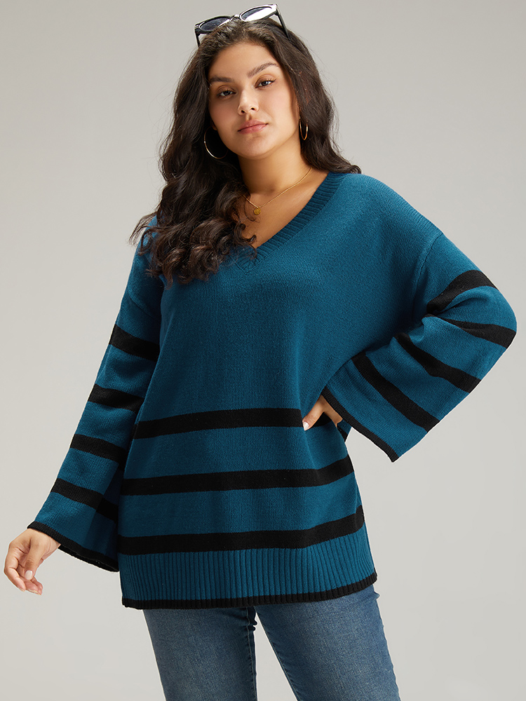 

Plus Size Striped Bell Sleeve Moderately Stretchy Pullover Cerulean Women Casual Loose Long Sleeve V-neck Dailywear Pullovers BloomChic