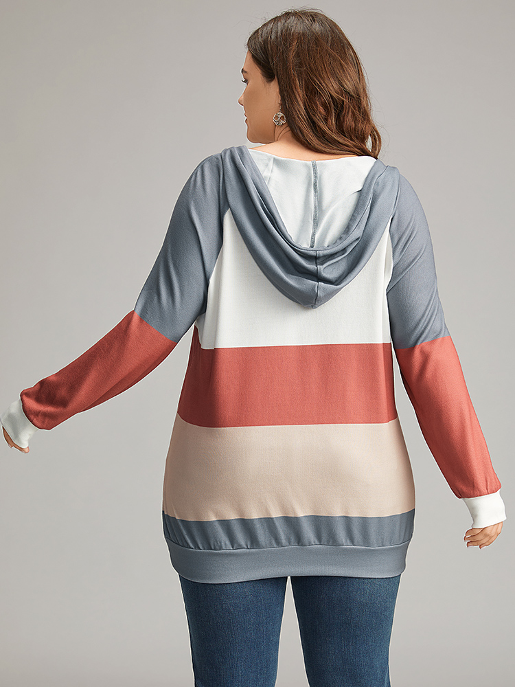 Plus Size Colorblock Contrast Hooded Drawstring Sweatshirt Women Multicolor Casual Contrast Hooded Dailywear Sweatshirts BloomChic 12/L 