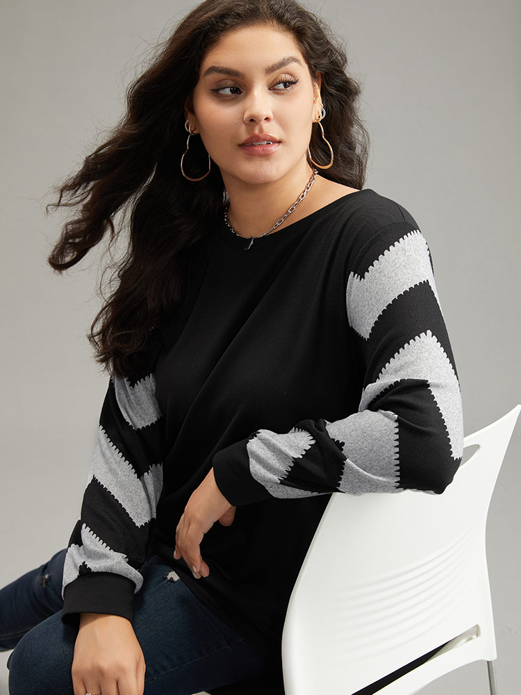 

Plus Size Geometric Patchwork Round Neck Sweatshirt Women Black Casual Elastic cuffs Round Neck Dailywear Sweatshirts BloomChic