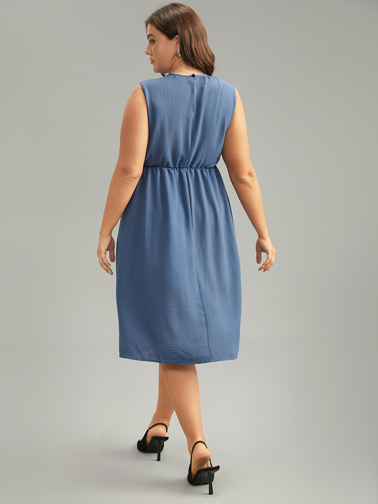 Plus Size Women Work Plain Pleated Sleeveless Sleeveless Round Neck Pocket Office Dresses BloomChic 