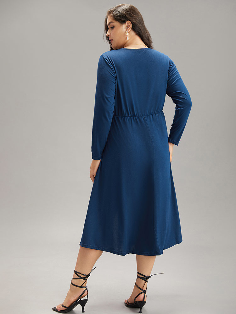 Plus Size Supersoft Essentials Ruched Split Side Dress DarkBlue Women Elegant Plain V-neck Long Sleeve Curvy Midi Dress BloomChic 18-20/2X 