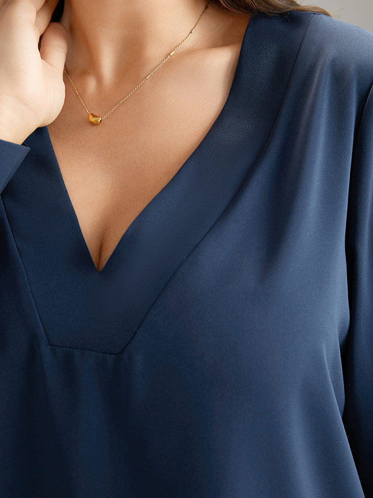 Plus Size Women Work Plain Plain Regular Sleeve Long Sleeve V-neck Office Blouses BloomChic 