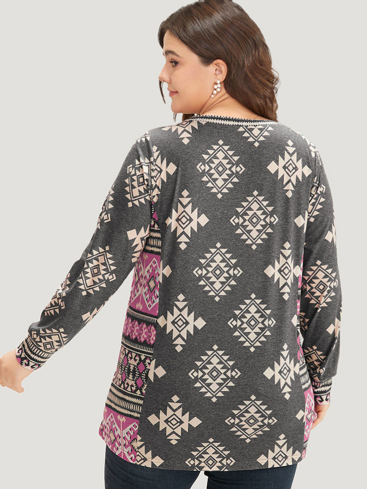 Plus Size Women Dailywear Bohemian Print Printed Regular Sleeve Long Sleeve V-neck Casual T-shirts BloomChic 