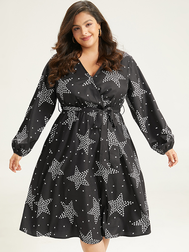 Plus Size Women Dailywear Star and moon Elastic cuffs Lantern Sleeve Long Sleeve V-neck Pocket Belt Casual Dresses BloomChic 