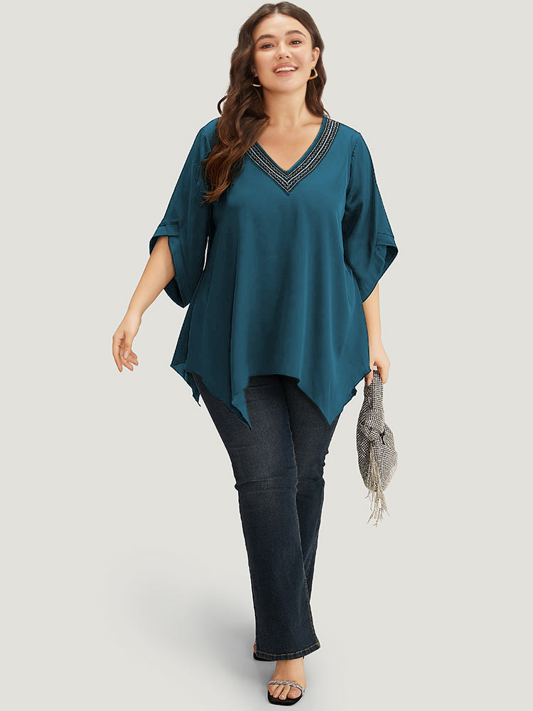 

Plus Size Cyan Anti-Wrinkle Stitch Patchwork Hanky Hem Blouse Women Glamour Half Sleeve V-neck Going out Blouses BloomChic