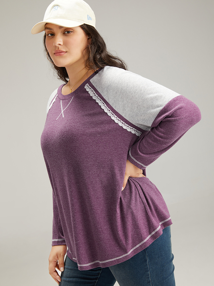 

Plus Size Two Tone Lace Trim Stitch Raglan Sleeve T-shirt Mauve Women Casual Contrast Plain Round Neck Dailywear T-shirts BloomChic