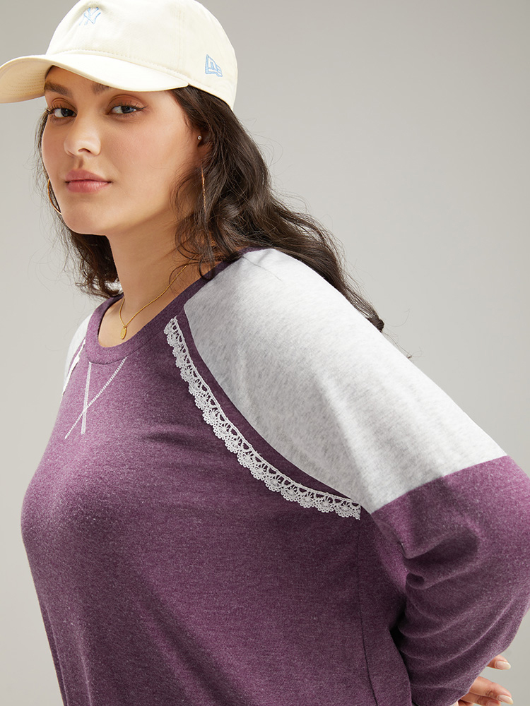 Plus Size Women Dailywear Plain Contrast Raglan sleeve Long Sleeve Round Neck Casual T-shirts BloomChic 