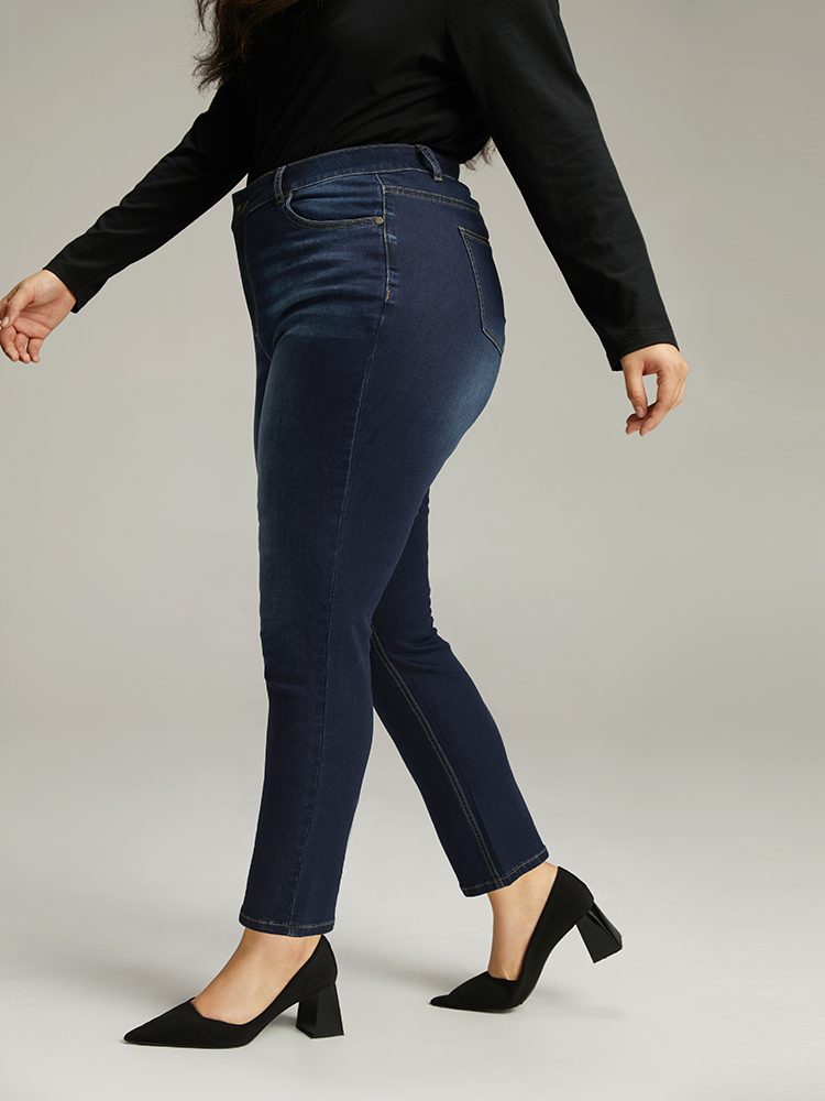 

Plus Size Plain Straight Leg Pocket High Rise Jeans Women DarkBlue Casual Plain Plain High stretch Pocket Jeans BloomChic