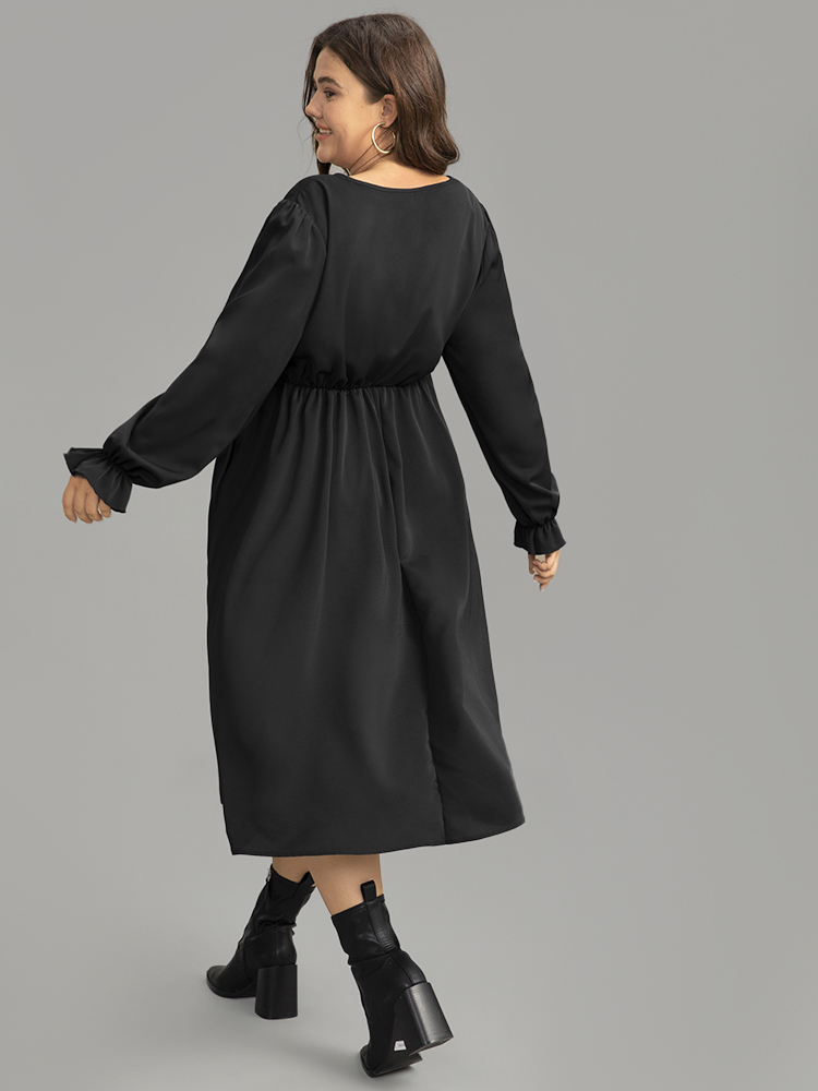 

Plus Size Twill Wrap Belted Buckle Detail Pleated Dress Black Women Elegant Wrap Overlap Collar Long Sleeve Curvy Midi Dress BloomChic