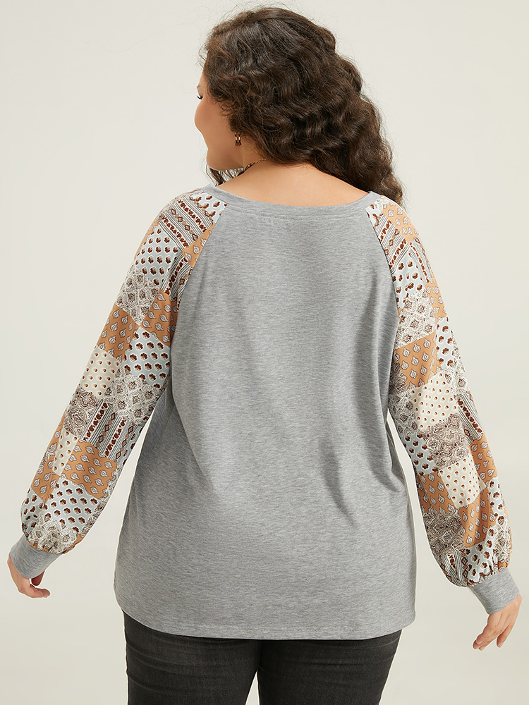 Plus Size Women Festival-Halloween Bohemian Print Elastic cuffs Regular Raglan sleeve Long Sleeve V-neck Casual Sweatshirts BloomChic 