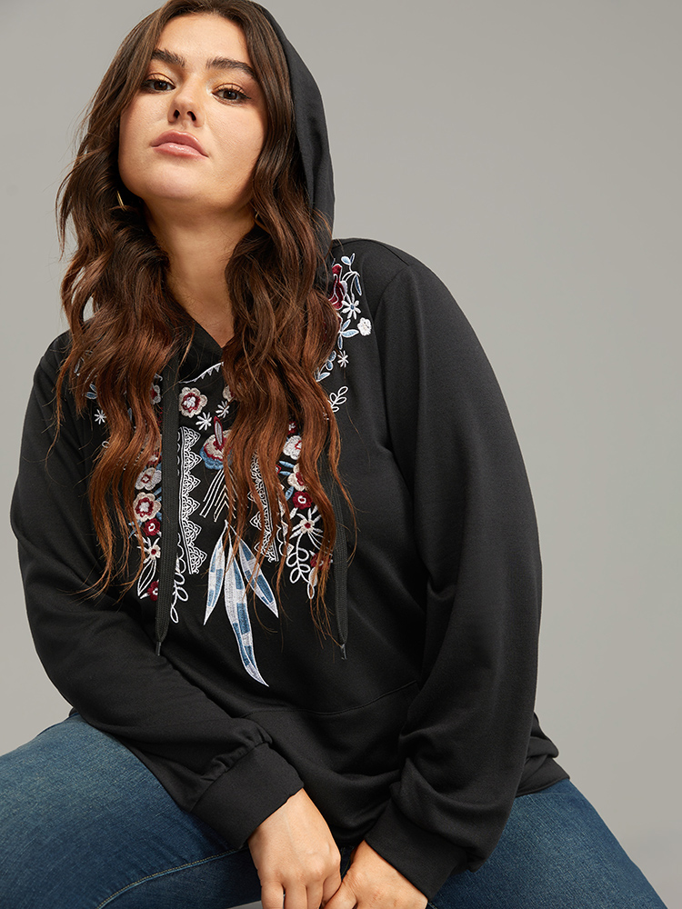 

Plus Size Boho Embroidered Pocket Hooded Drawstring Sweatshirt Women Black Casual Embroidered Hooded Dailywear Sweatshirts BloomChic