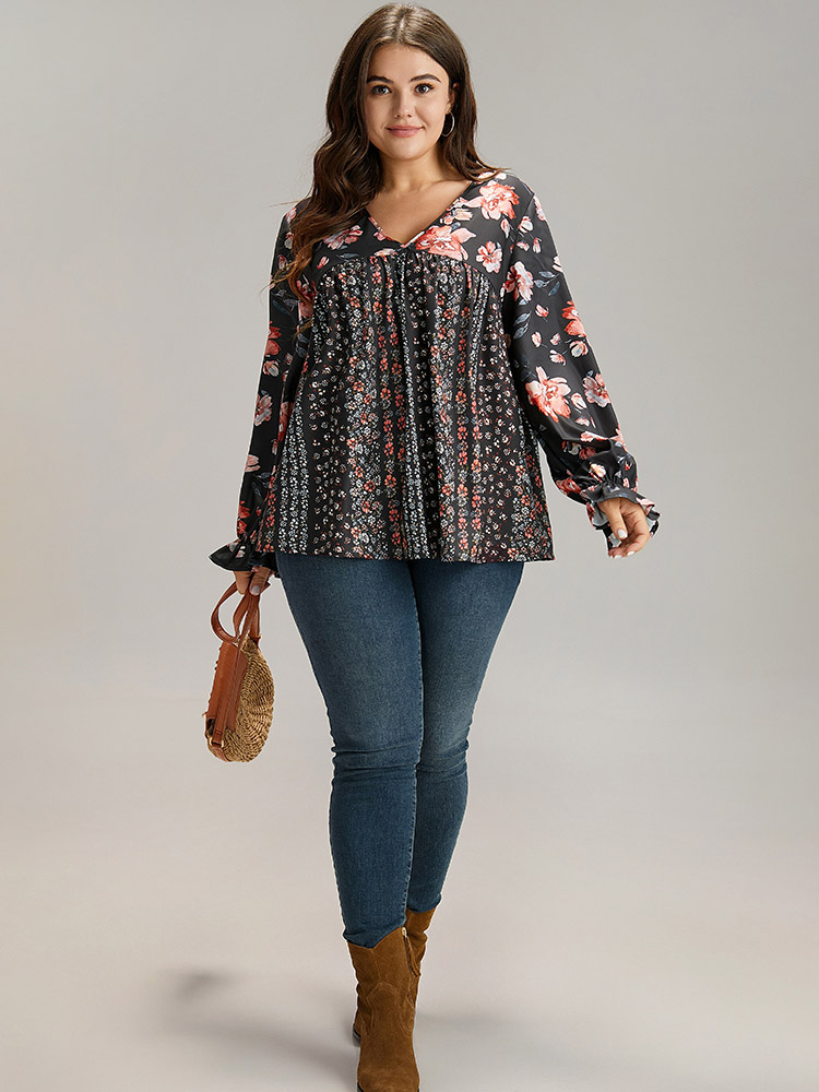 Plus Size BlackFlower Floral Print Flutter Sleeve Patchwork Blouse Women Elegant Long Sleeve V-neck Dailywear Blouses BloomChic 10/M 