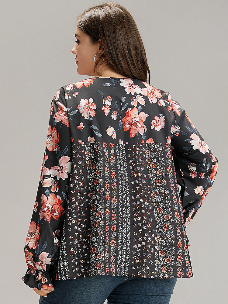 Plus Size BlackFlower Floral Print Flutter Sleeve Patchwork Blouse Women Elegant Long Sleeve V-neck Dailywear Blouses BloomChic 10/M 