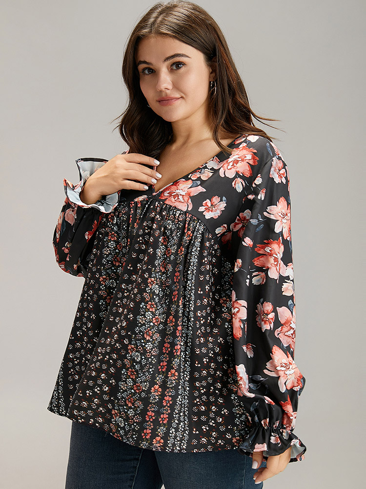 Plus Size BlackFlower Floral Print Flutter Sleeve Patchwork Blouse Women Elegant Long Sleeve V-neck Dailywear Blouses BloomChic 10/M 