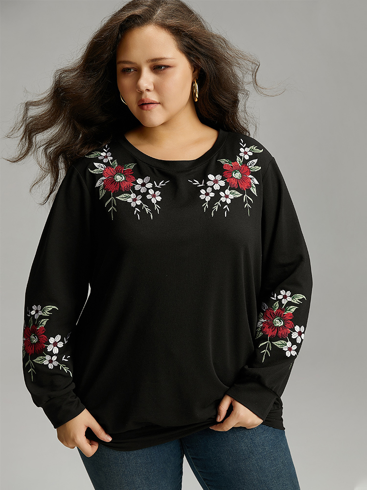 

Plus Size Floral Embroidered Crew Neck Sweatshirt Women Black Casual Embroidered Round Neck Dailywear Sweatshirts BloomChic