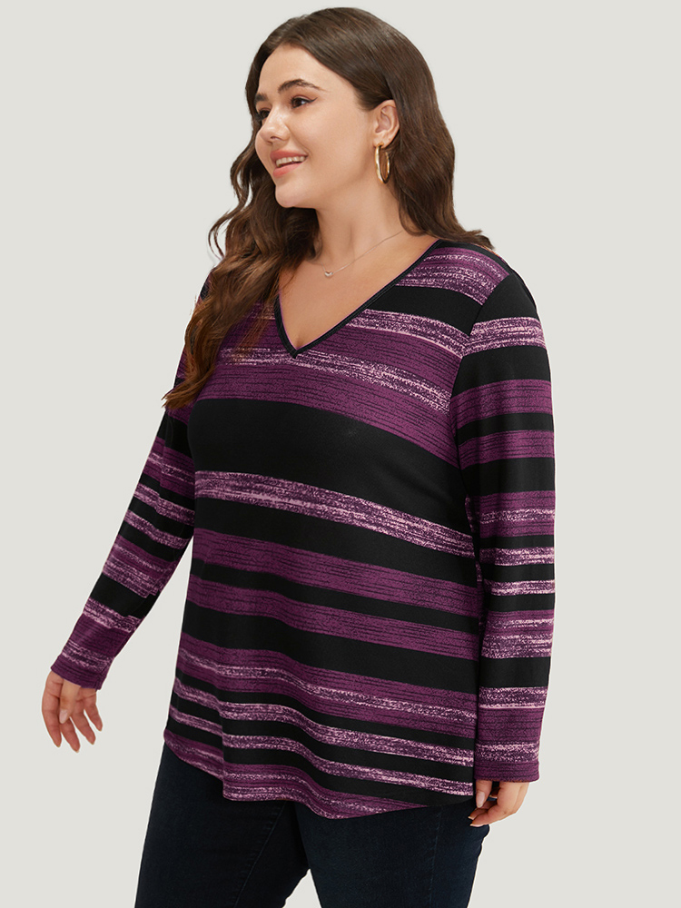 Plus Size Striped Contrast V Neck T-shirt Purple Women Casual Printed Striped V-neck Dailywear T-shirts BloomChic 30/6X 