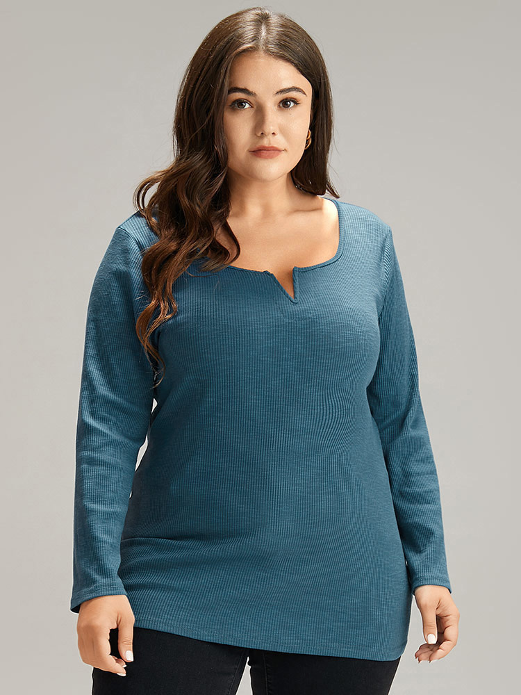 

Plus Size Plain Slightly Stretchy Notched T-shirt Cyan Women Casual Plain Plain Notched collar Dailywear T-shirts BloomChic