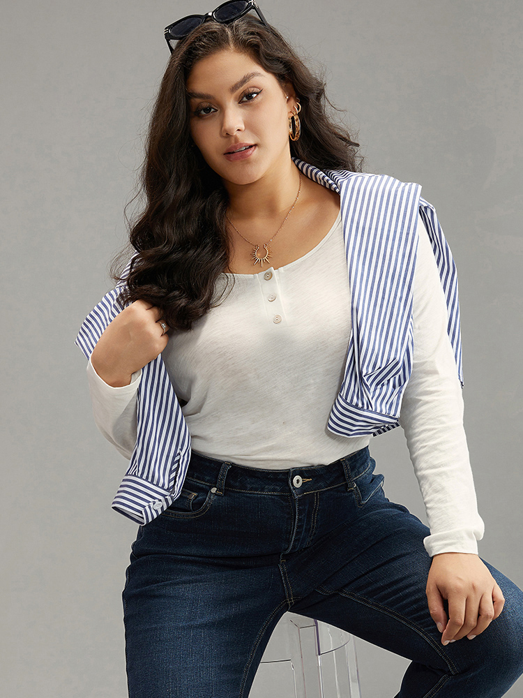Plus Size Women Dailywear Plain Button Regular Sleeve Long Sleeve Open Front Casual T-shirts BloomChic 