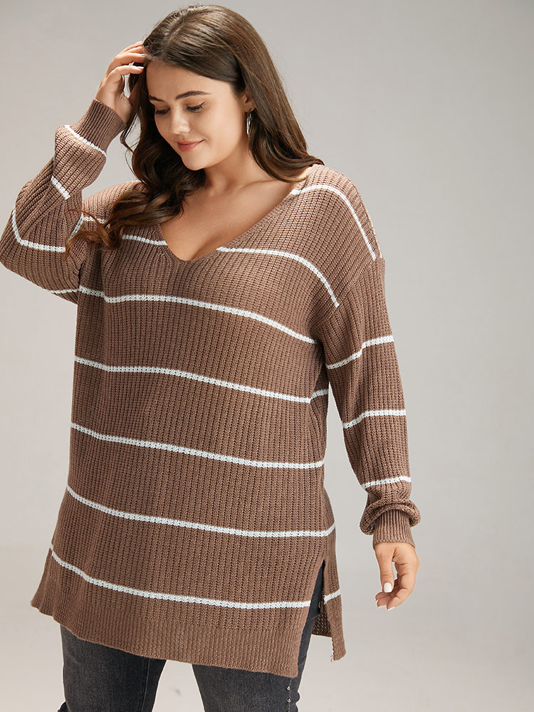 

Plus Size Supersoft Essentials Striped V Neck Split Hem Pullover Russet Women Casual Loose Long Sleeve V-neck Dailywear Pullovers BloomChic