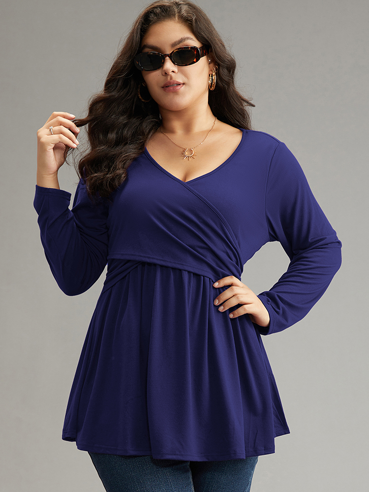 

Plus Size Solid Crossover V Neck Ruffle Hem T-shirt DarkBlue Overlap Collar Long Sleeve Elegant Jersey Tops