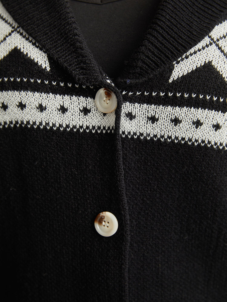 Plus Size Cardigans | Geometric Contrast Button Through Cardigan | BloomChic 