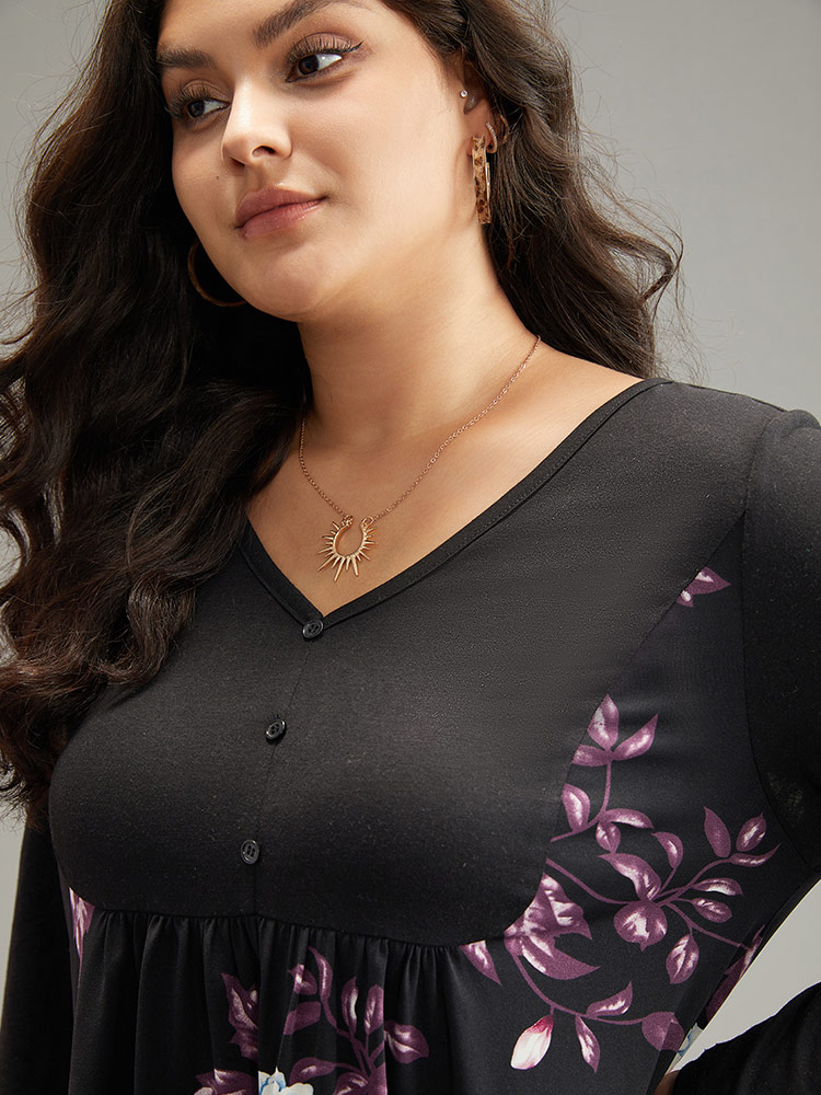 

Plus Size Floral V Neck Ruffle Hem T-shirt Black V-neck Long Sleeve Elegant Jersey Tops