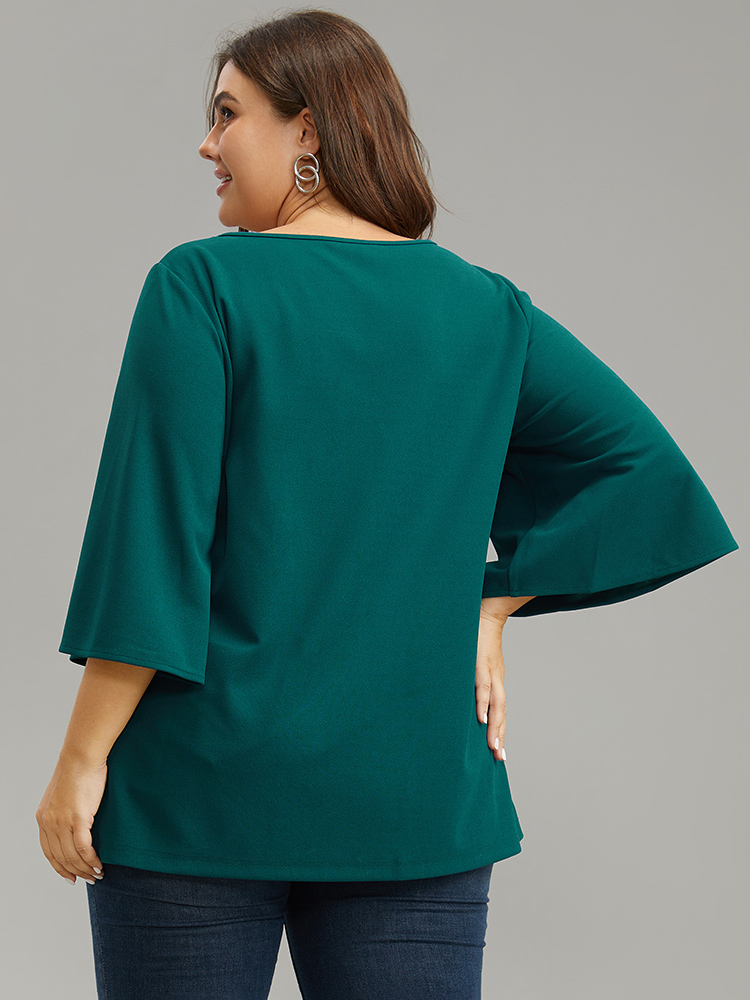 Plus Size Women Everyday Plain Plain Ruffle Sleeve Half Sleeve V-neck Elegant T-shirts BloomChic 