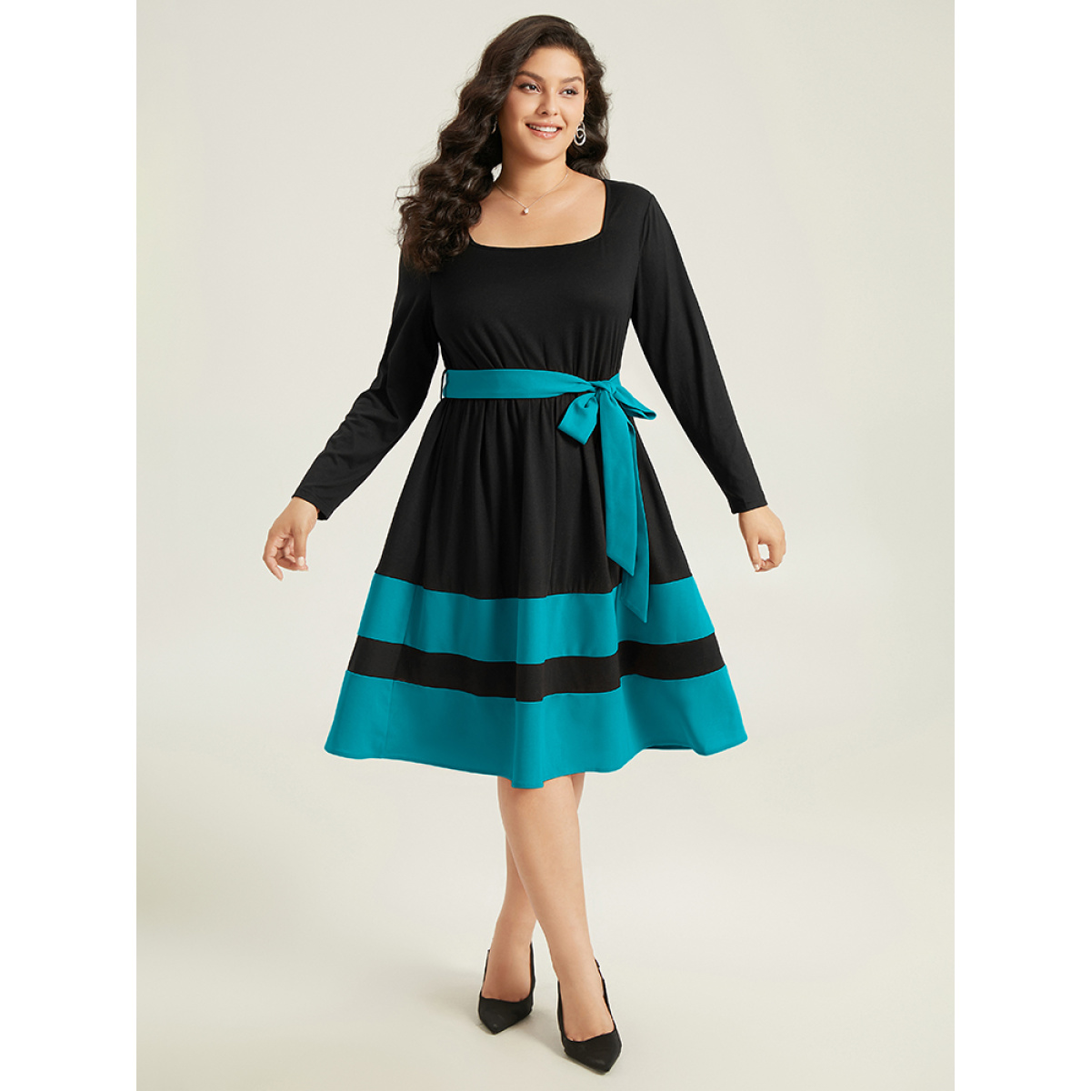 

Plus Size Two Tone Belted Bowknot Square Neck Dress Teal Women Non Curvy Knee Dress BloomChic