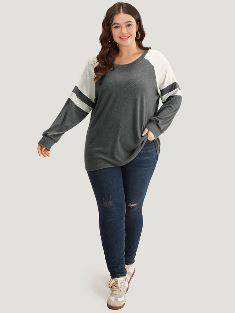 Plus Size Colorblock Contrast Stitch Raglan Sleeve T-shirt Gray Women Casual Elastic cuffs Striped Round Neck Dailywear T-shirts BloomChic 22-24/3X 