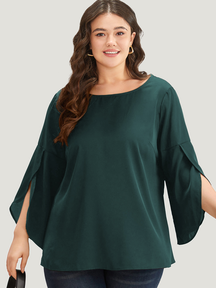 

Plus Size DarkGreen Plain Wrap Flutter Sleeve Crew Neck Blouse Women Office Elbow-length sleeve Round Neck Work Blouses BloomChic