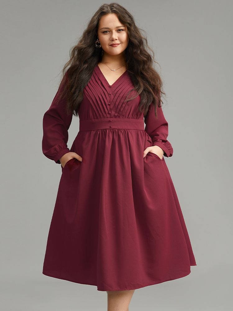 

Plus Size Twill Pleated Beaded Long Sleeve Dress Burgundy Women Elegant Plain V-neck Long Sleeve Curvy Midi Dress BloomChic