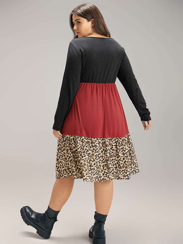 Plus Size Supersoft Essentials Colorblock Contrast Leopard Dress Black Women Casual Patchwork Round Neck Long Sleeve Curvy Midi Dress BloomChic 10/M 