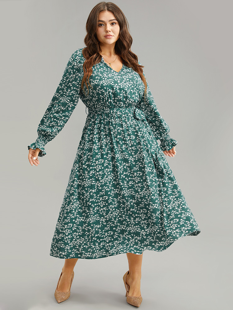 

Plus Size Ditsy Floral Shirred Belted Notched Dress DarkGreen Women Elegant Belted Notched collar Long Sleeve Curvy Midi Dress BloomChic