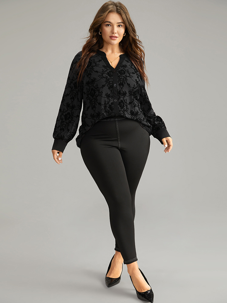 Plus Size Black Floral Print Mesh V Neck Blouse Women Elegant Long Sleeve V-neck Dailywear Blouses BloomChic 12/L 