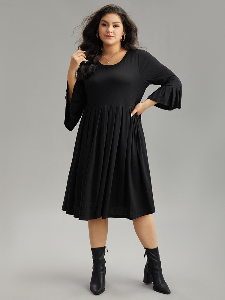 Plus Size Women Dailywear Plain Pleated Ruffle Sleeve Elbow-length sleeve Round Neck Pocket Casual Dresses BloomChic 
