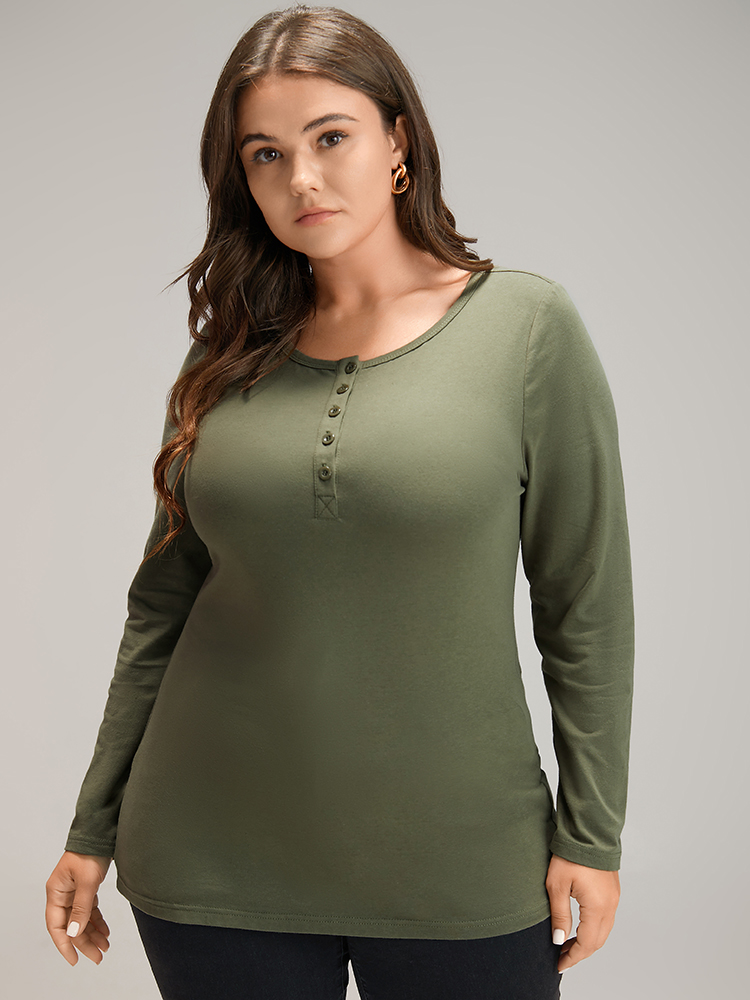 

Plus Size Cotton Solid Button Down T-shirt ArmyGreen Women Elegant Plain Plain Round Neck Dailywear T-shirts BloomChic