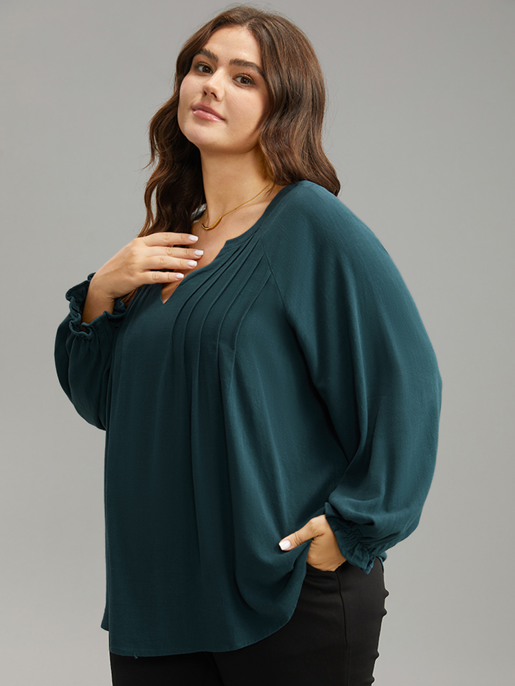 

Plus Size Cyan Plain Raglan Sleeve Plicated Detail Blouse Women Office Long Sleeve V-neck Work Blouses BloomChic