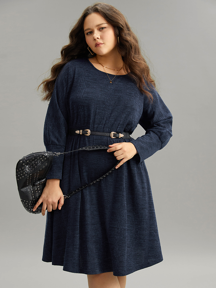 

Plus Size Plain Textured Pocket Elastic Waist Dress Indigo Women Casual Texture Round Neck Long Sleeve Curvy Midi Dress BloomChic