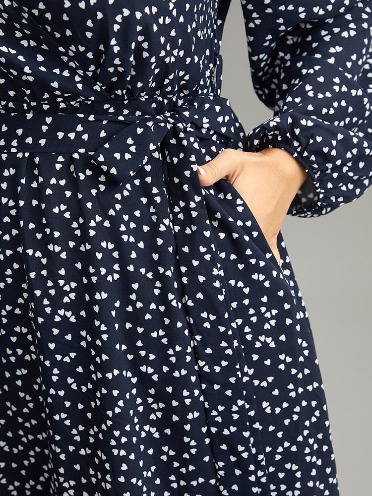Plus Size Women Dailywear Geometric Elastic cuffs Lantern Sleeve Long Sleeve V-neck Pocket Belt Elegant Dresses BloomChic 