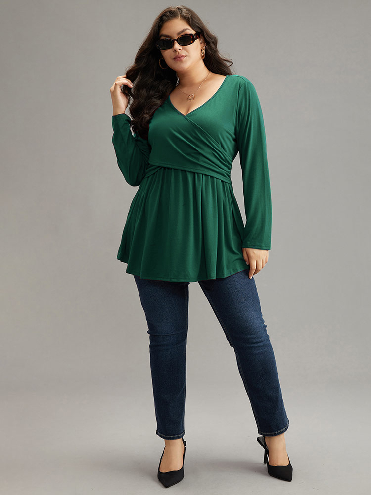 

Plus Size Solid Crossover V Neck Ruffle Hem T-shirt DarkGreen V-neck Long Sleeve Elegant Jersey Tops