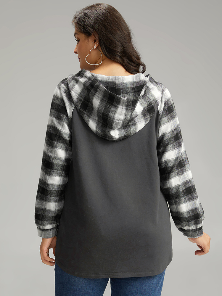 Plus Size Women Everyday Plaid Patchwork Regular Raglan sleeve Long Sleeve Hooded Casual Sweatshirts BloomChic 