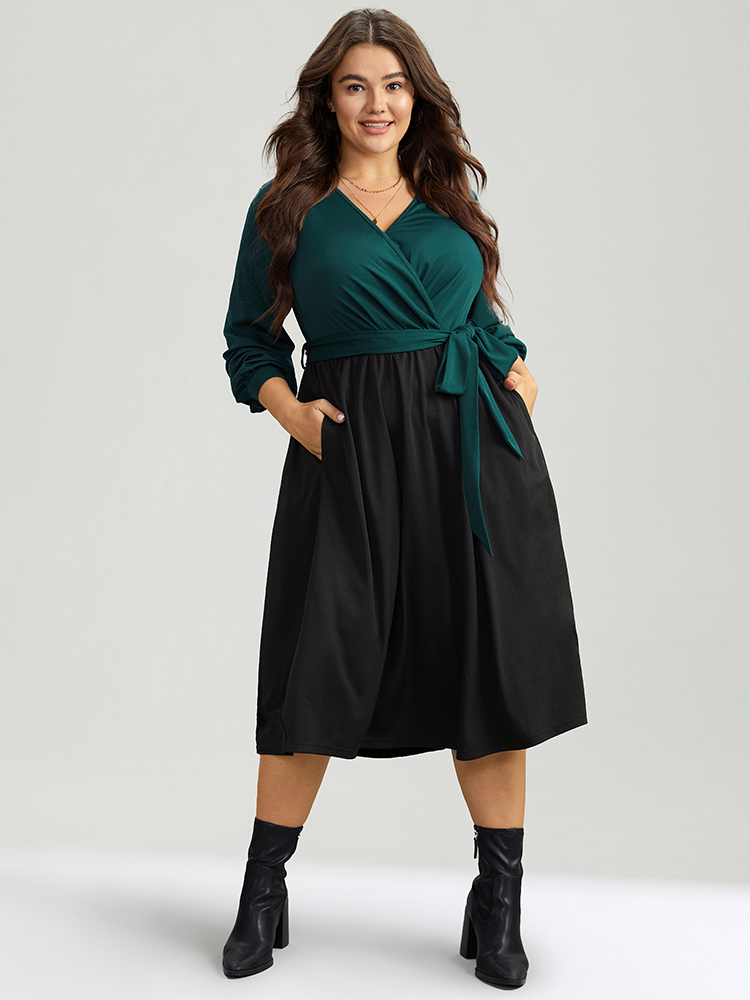 Plus Size Contrast Patchwork Bowknot Overlap Collar Dress DarkGreen Women Elegant Belted V-neck Long Sleeve Curvy Midi Dress BloomChic 28/5X 