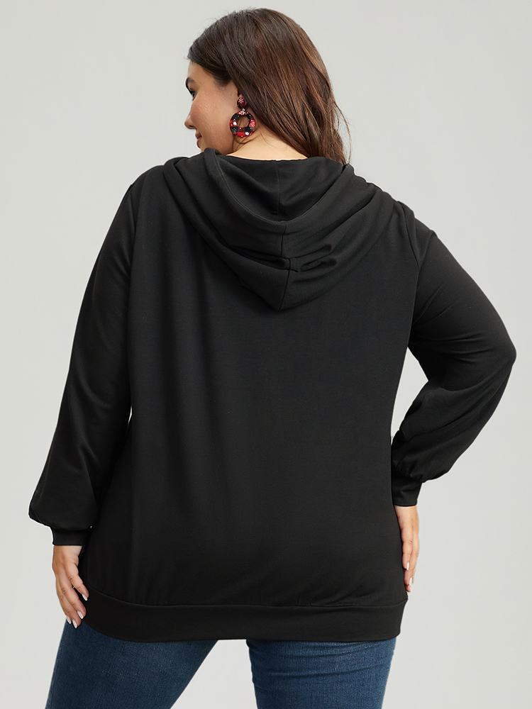 Plus Size Skull Print Pocket Hooded Drawstring Sweatshirt Women Black Casual Printed Festival-Christmas Sweatshirts BloomChic 12/L 